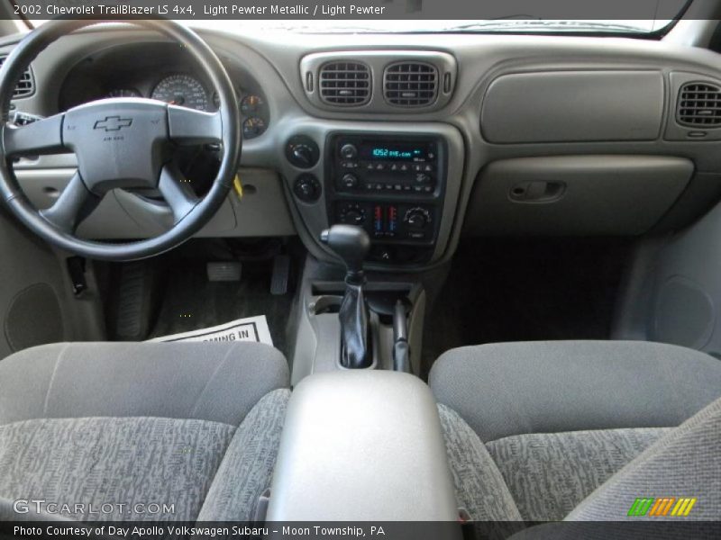 Light Pewter Metallic / Light Pewter 2002 Chevrolet TrailBlazer LS 4x4