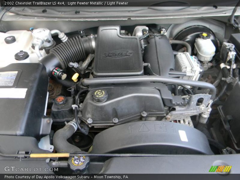 Light Pewter Metallic / Light Pewter 2002 Chevrolet TrailBlazer LS 4x4