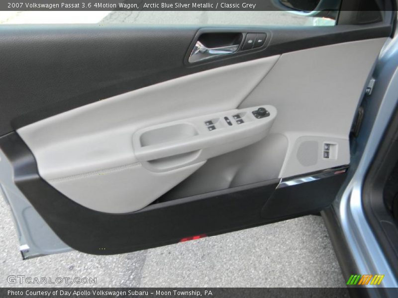 Door Panel of 2007 Passat 3.6 4Motion Wagon