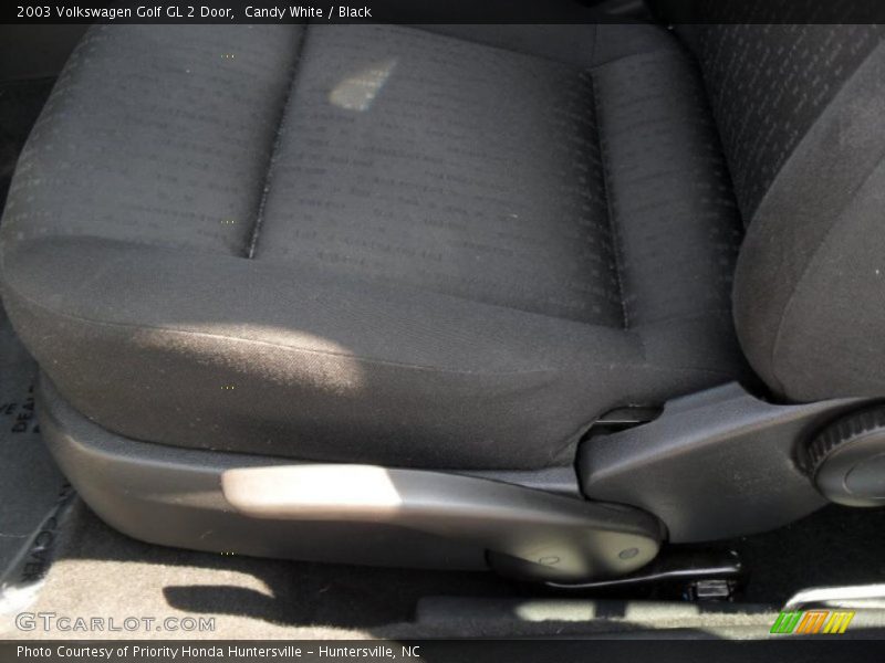 Candy White / Black 2003 Volkswagen Golf GL 2 Door