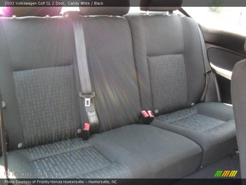 Candy White / Black 2003 Volkswagen Golf GL 2 Door