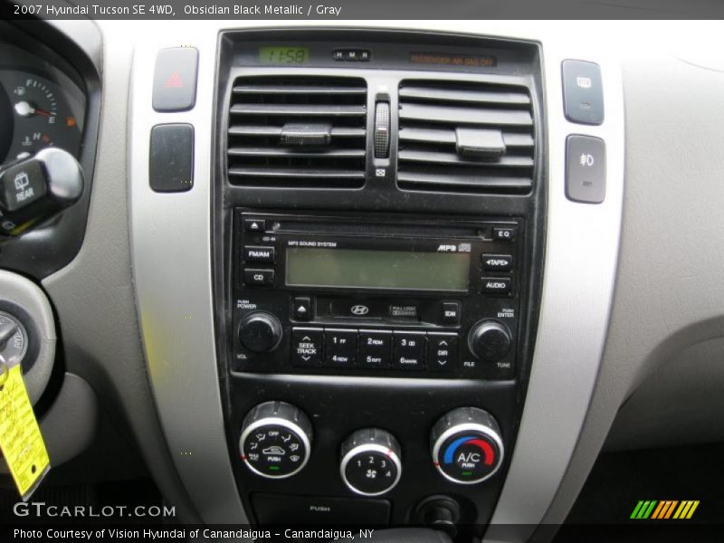 Obsidian Black Metallic / Gray 2007 Hyundai Tucson SE 4WD
