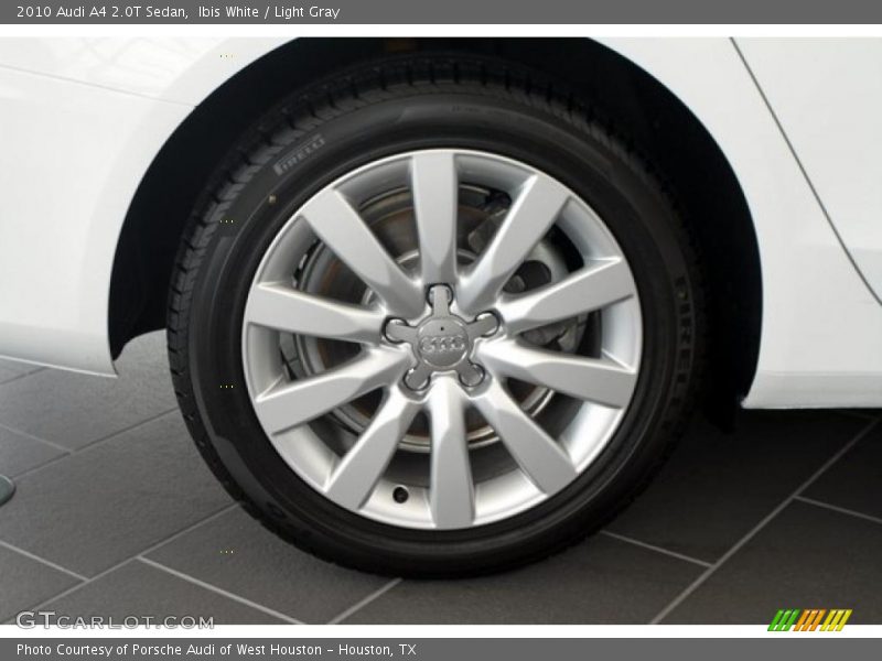 Ibis White / Light Gray 2010 Audi A4 2.0T Sedan