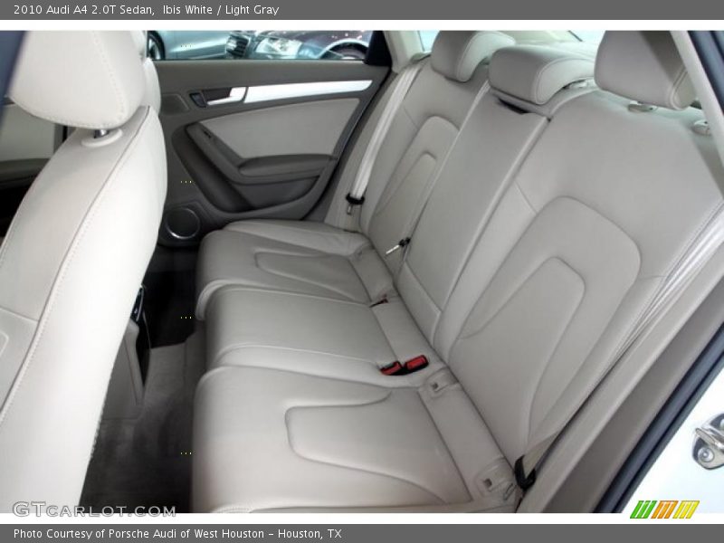  2010 A4 2.0T Sedan Light Gray Interior