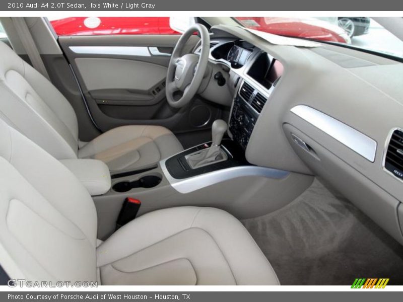 Ibis White / Light Gray 2010 Audi A4 2.0T Sedan