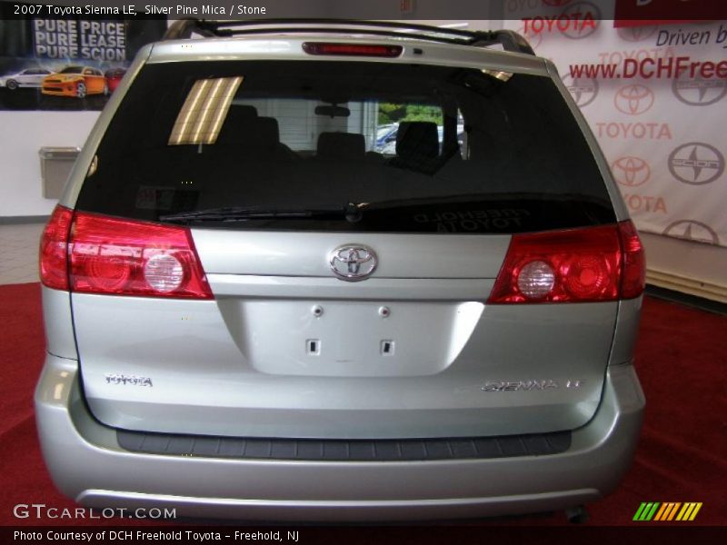 Silver Pine Mica / Stone 2007 Toyota Sienna LE