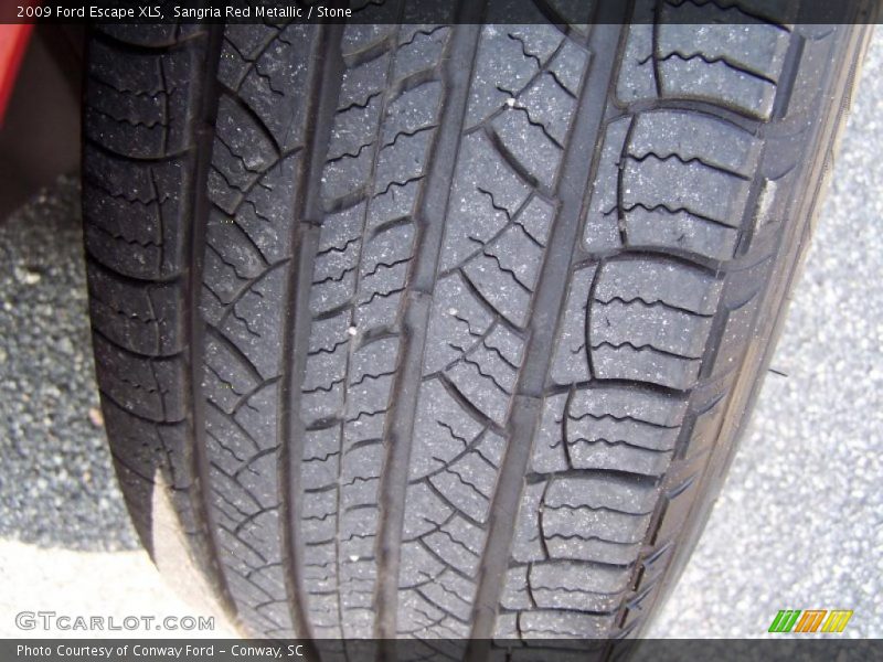 Sangria Red Metallic / Stone 2009 Ford Escape XLS