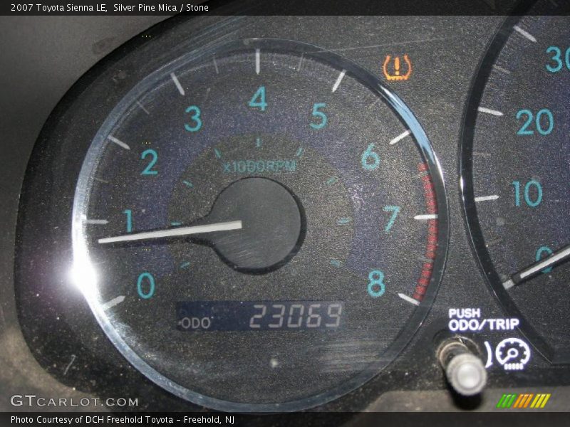 Silver Pine Mica / Stone 2007 Toyota Sienna LE