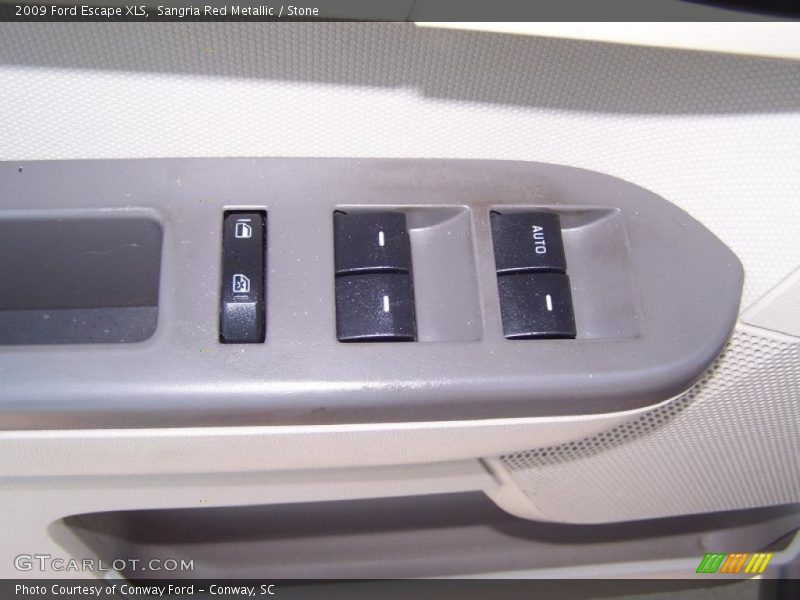 Sangria Red Metallic / Stone 2009 Ford Escape XLS