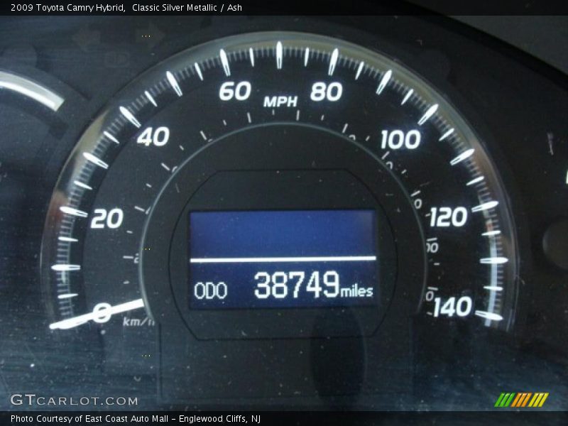 Classic Silver Metallic / Ash 2009 Toyota Camry Hybrid