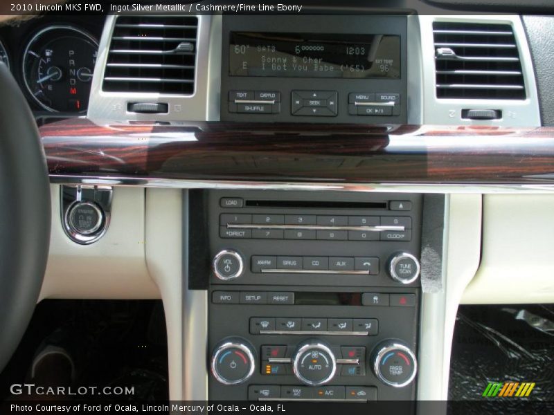 Ingot Silver Metallic / Cashmere/Fine Line Ebony 2010 Lincoln MKS FWD
