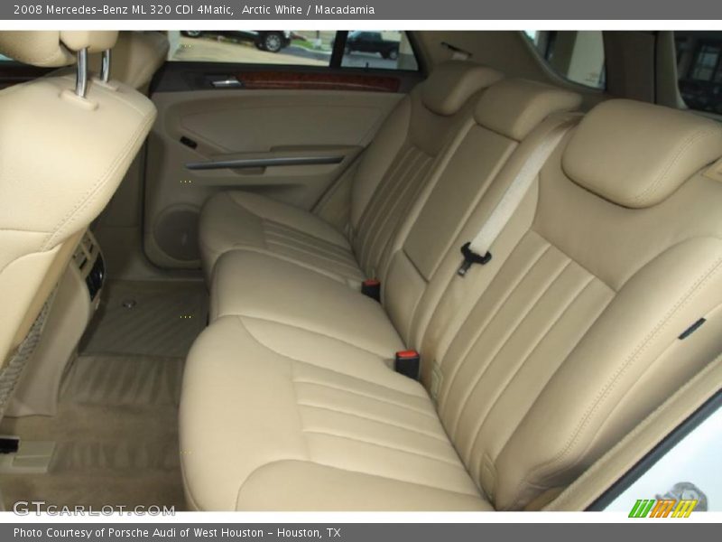 Arctic White / Macadamia 2008 Mercedes-Benz ML 320 CDI 4Matic