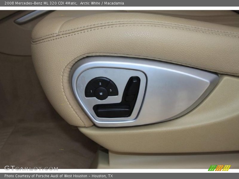 Arctic White / Macadamia 2008 Mercedes-Benz ML 320 CDI 4Matic