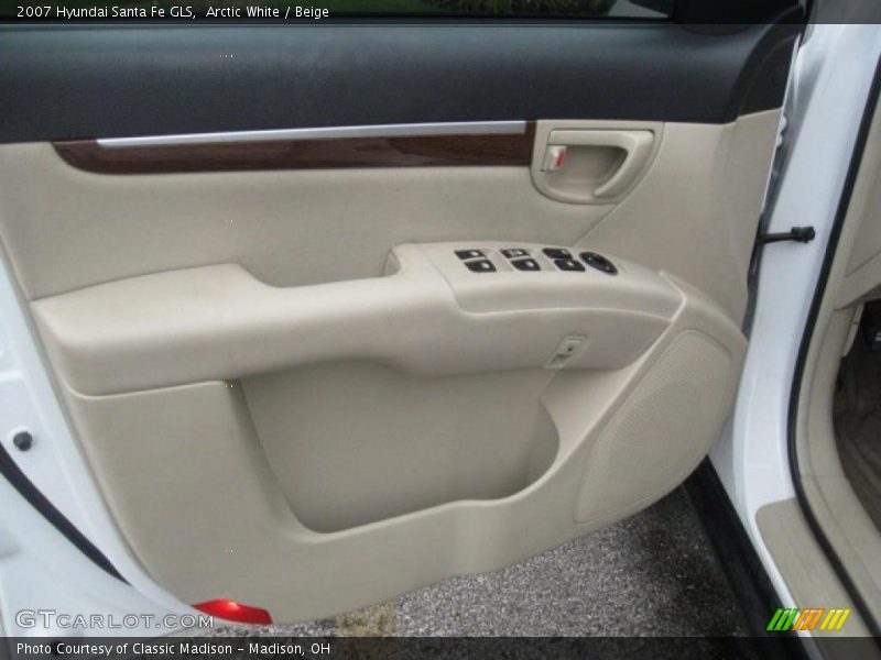 Arctic White / Beige 2007 Hyundai Santa Fe GLS