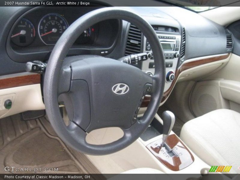 Arctic White / Beige 2007 Hyundai Santa Fe GLS