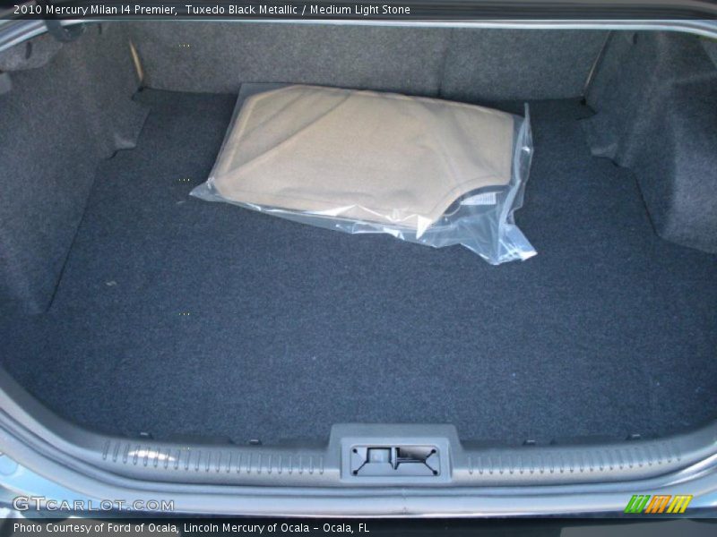 Tuxedo Black Metallic / Medium Light Stone 2010 Mercury Milan I4 Premier