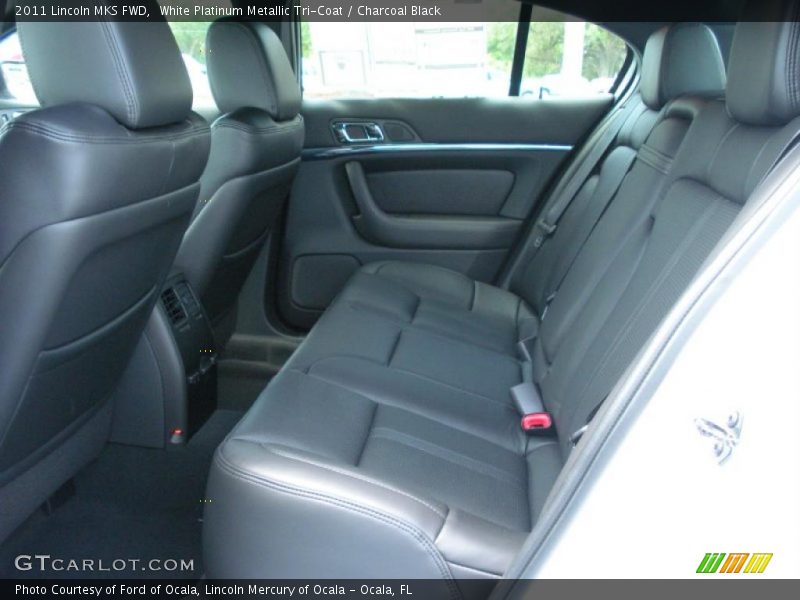 White Platinum Metallic Tri-Coat / Charcoal Black 2011 Lincoln MKS FWD
