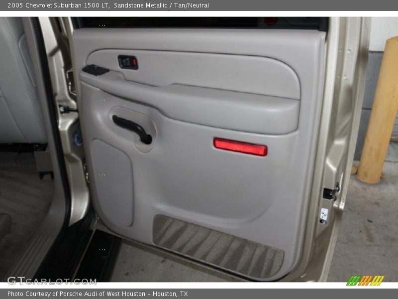 Sandstone Metallic / Tan/Neutral 2005 Chevrolet Suburban 1500 LT