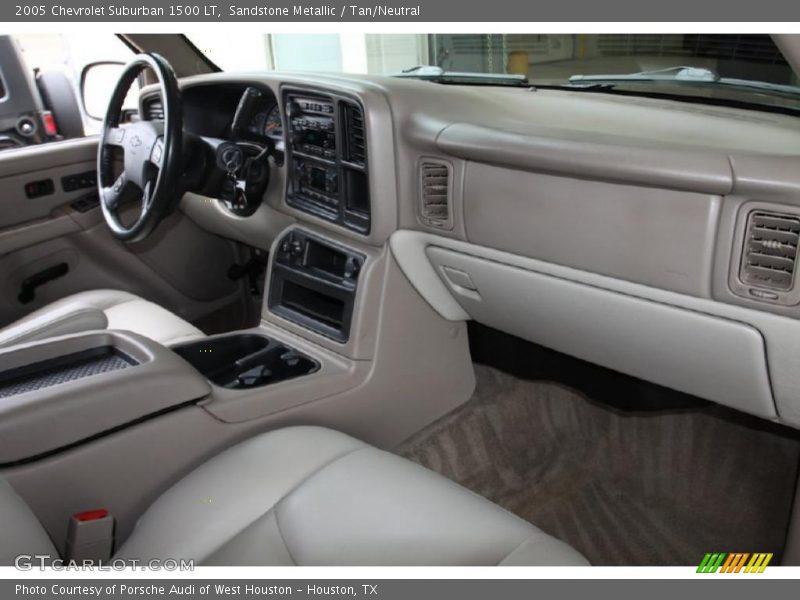 Sandstone Metallic / Tan/Neutral 2005 Chevrolet Suburban 1500 LT
