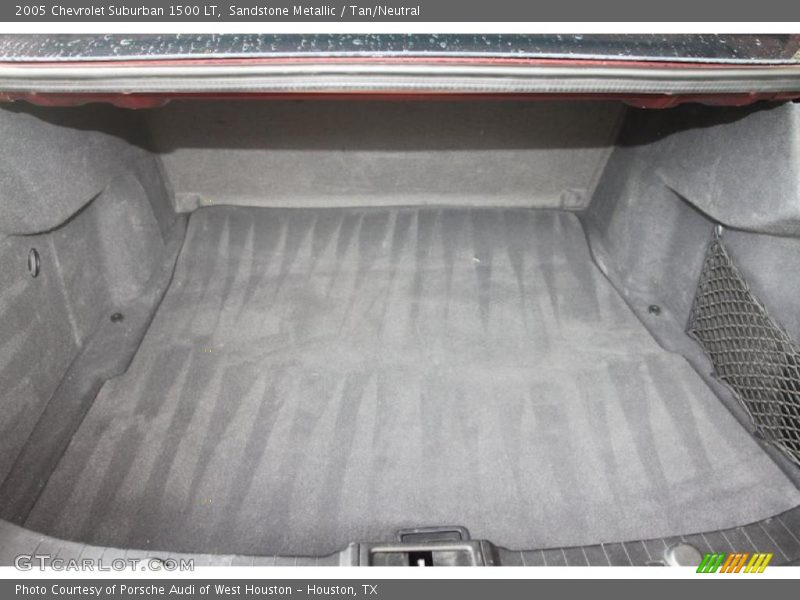 Sandstone Metallic / Tan/Neutral 2005 Chevrolet Suburban 1500 LT