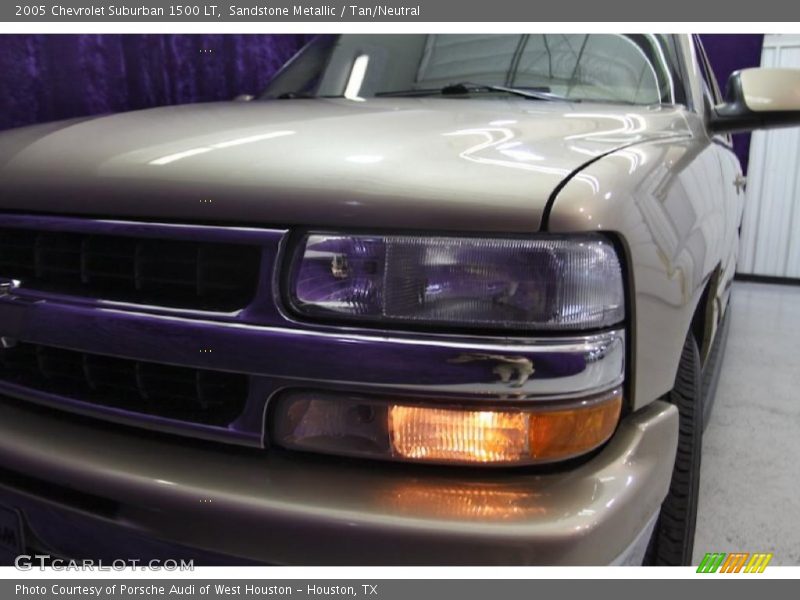 Sandstone Metallic / Tan/Neutral 2005 Chevrolet Suburban 1500 LT