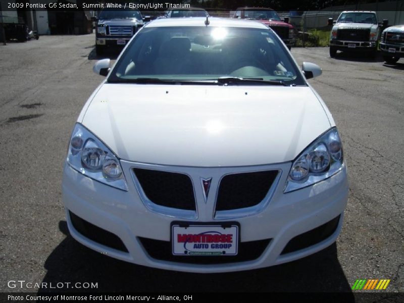 Summit White / Ebony/Light Titanium 2009 Pontiac G6 Sedan