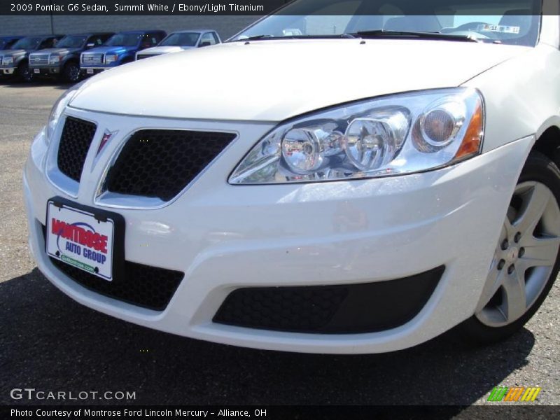 Summit White / Ebony/Light Titanium 2009 Pontiac G6 Sedan