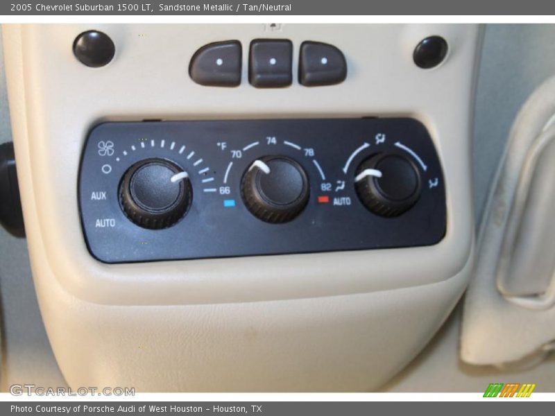 Sandstone Metallic / Tan/Neutral 2005 Chevrolet Suburban 1500 LT
