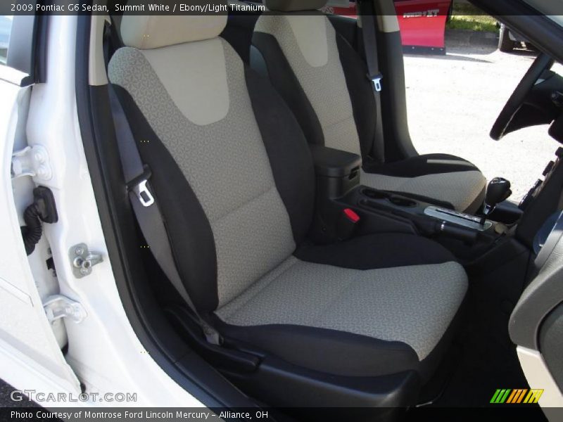 Summit White / Ebony/Light Titanium 2009 Pontiac G6 Sedan