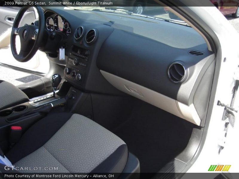 Summit White / Ebony/Light Titanium 2009 Pontiac G6 Sedan