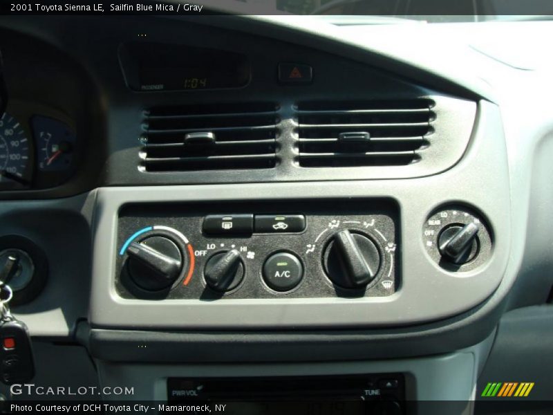 Sailfin Blue Mica / Gray 2001 Toyota Sienna LE