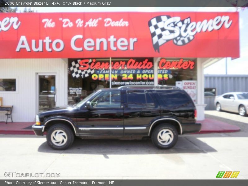 Onyx Black / Medium Gray 2000 Chevrolet Blazer LT 4x4