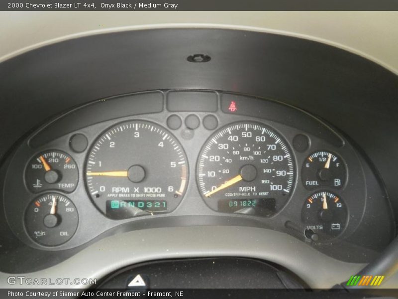 Onyx Black / Medium Gray 2000 Chevrolet Blazer LT 4x4