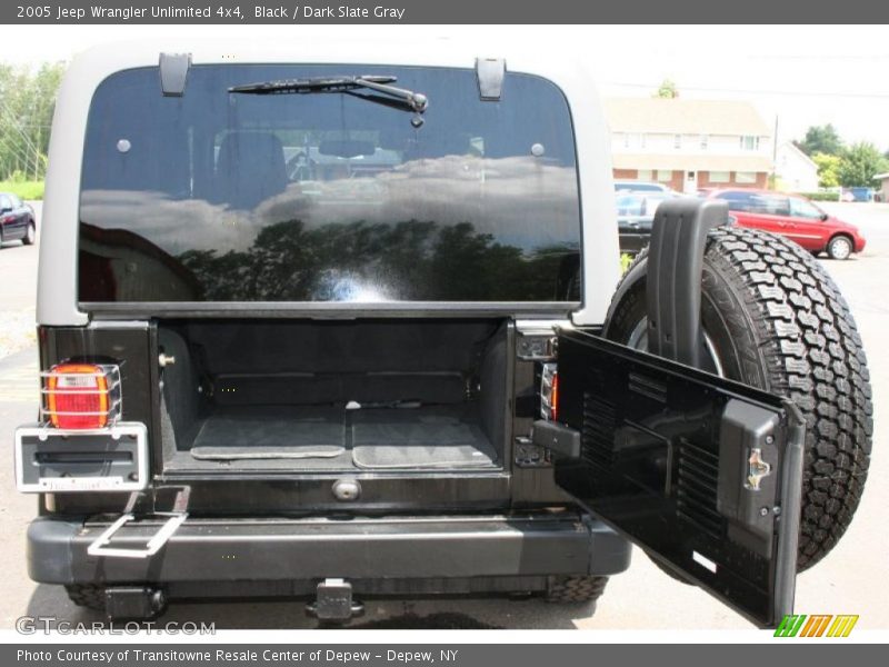 Black / Dark Slate Gray 2005 Jeep Wrangler Unlimited 4x4