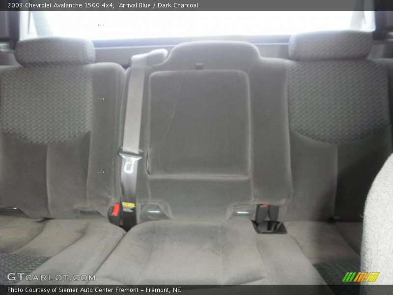 Arrival Blue / Dark Charcoal 2003 Chevrolet Avalanche 1500 4x4