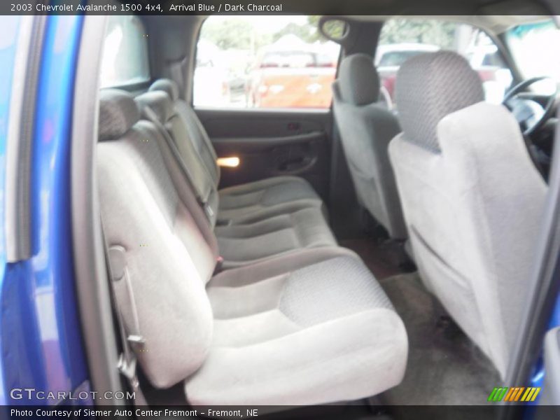 Arrival Blue / Dark Charcoal 2003 Chevrolet Avalanche 1500 4x4