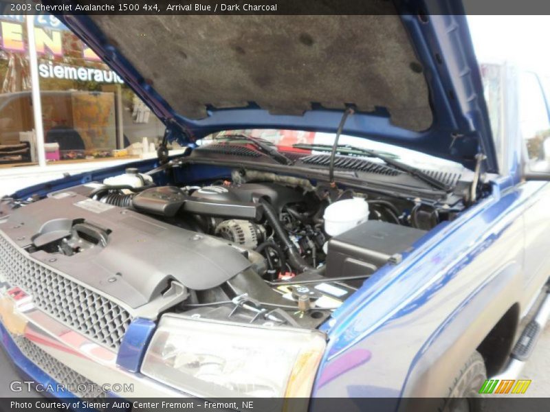 Arrival Blue / Dark Charcoal 2003 Chevrolet Avalanche 1500 4x4