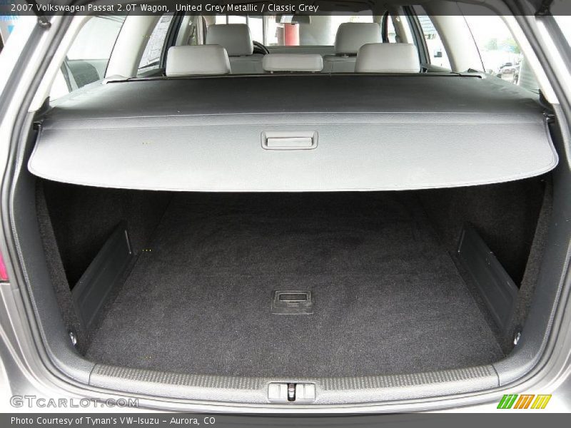 United Grey Metallic / Classic Grey 2007 Volkswagen Passat 2.0T Wagon