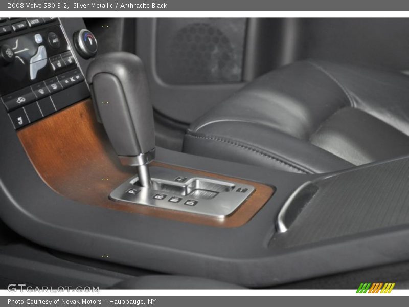 Silver Metallic / Anthracite Black 2008 Volvo S80 3.2
