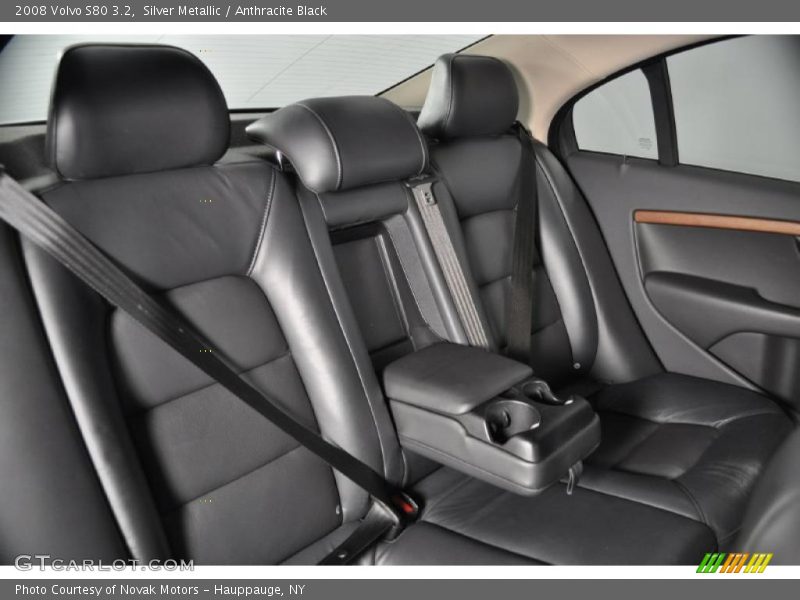 Silver Metallic / Anthracite Black 2008 Volvo S80 3.2