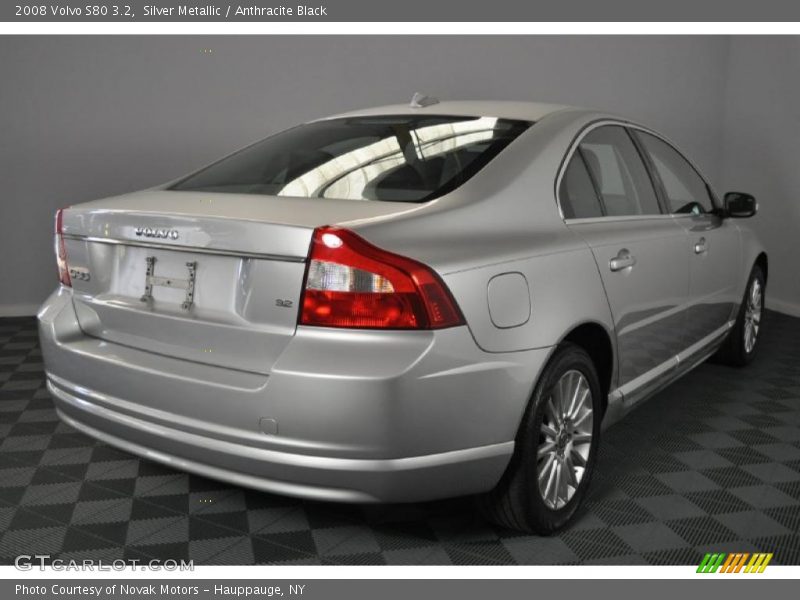 Silver Metallic / Anthracite Black 2008 Volvo S80 3.2