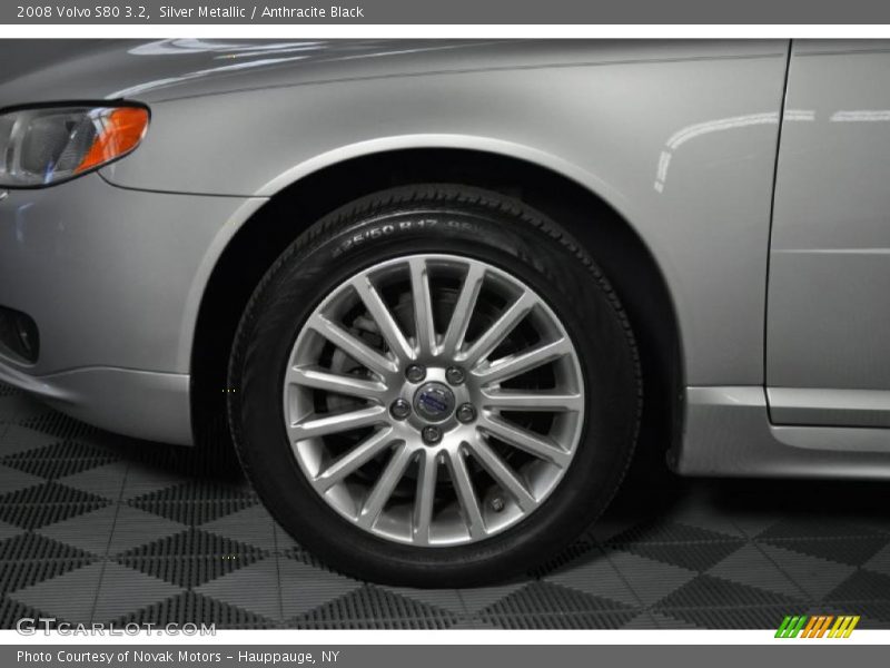 Silver Metallic / Anthracite Black 2008 Volvo S80 3.2