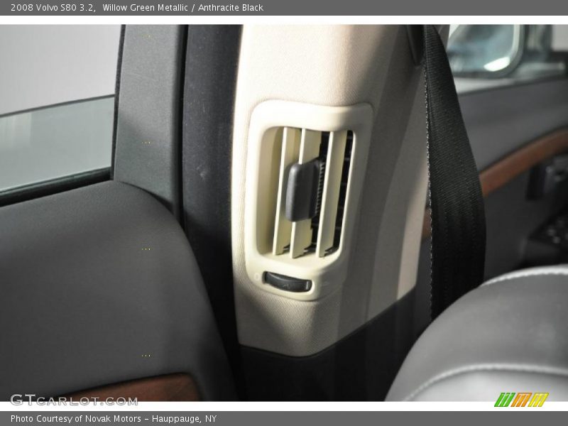Willow Green Metallic / Anthracite Black 2008 Volvo S80 3.2