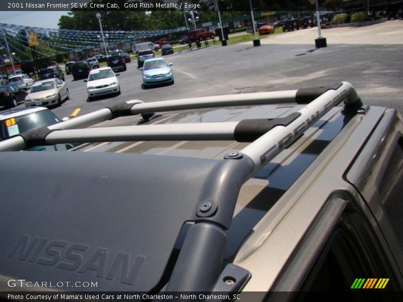 Gold Rush Metallic / Beige 2001 Nissan Frontier SE V6 Crew Cab