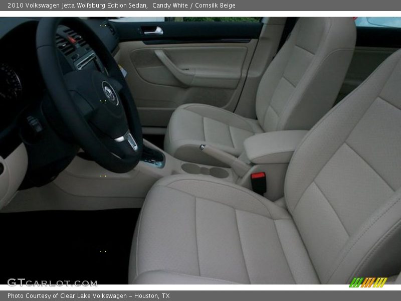 Candy White / Cornsilk Beige 2010 Volkswagen Jetta Wolfsburg Edition Sedan
