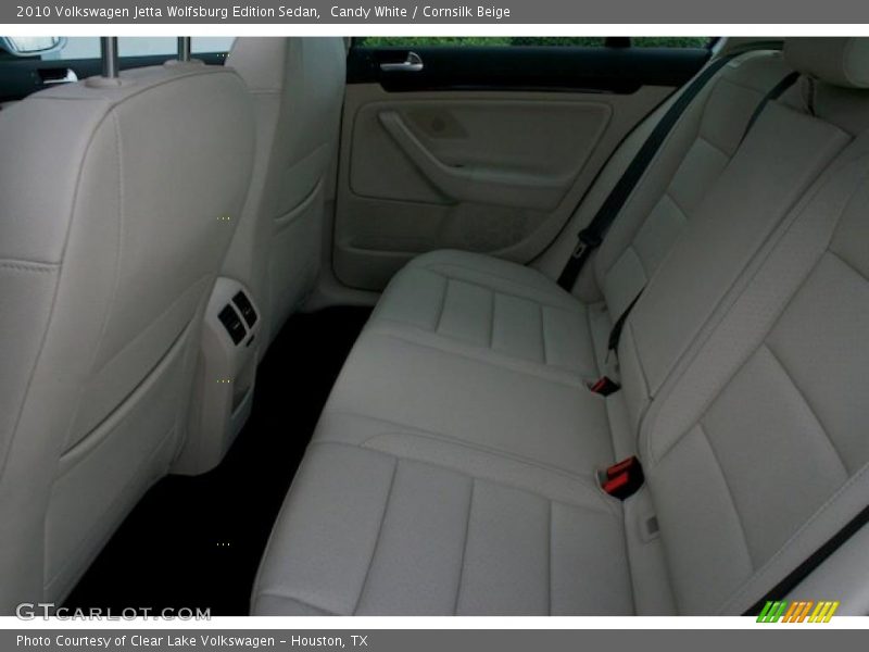 Candy White / Cornsilk Beige 2010 Volkswagen Jetta Wolfsburg Edition Sedan