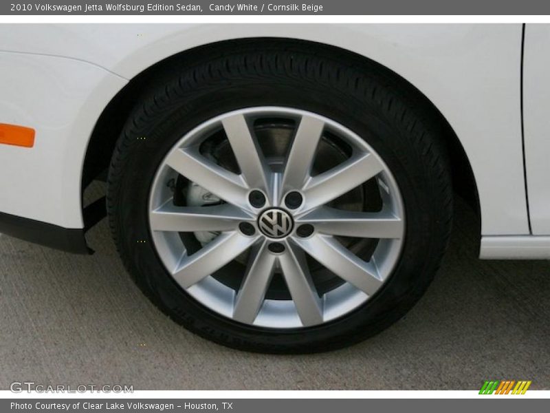 Candy White / Cornsilk Beige 2010 Volkswagen Jetta Wolfsburg Edition Sedan