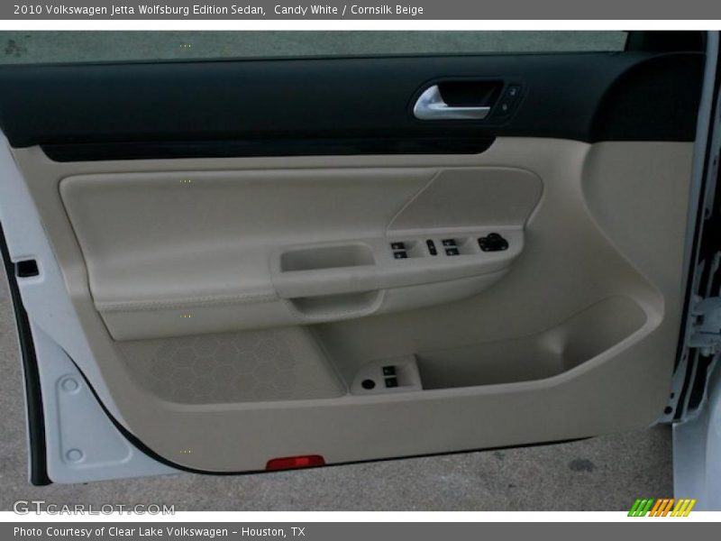 Candy White / Cornsilk Beige 2010 Volkswagen Jetta Wolfsburg Edition Sedan