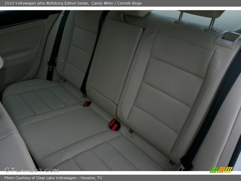 Candy White / Cornsilk Beige 2010 Volkswagen Jetta Wolfsburg Edition Sedan
