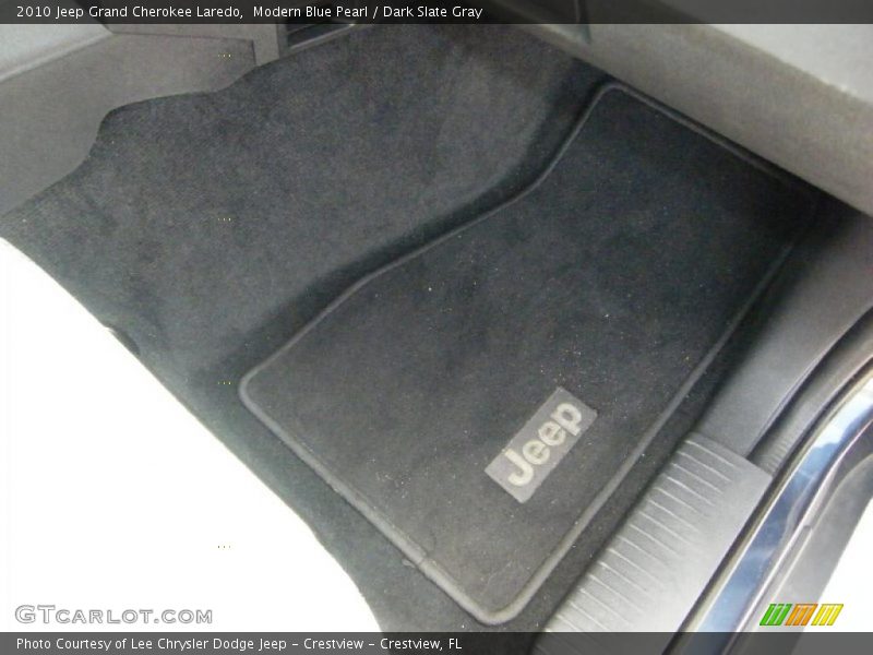 Modern Blue Pearl / Dark Slate Gray 2010 Jeep Grand Cherokee Laredo